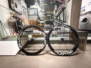 (Category: ) located in . Submitted by bikehorizon (Listing ID 1455363338, Image 1). Description: .
