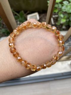 (Category: ) located in . Submitted by crystal_gem_world (Listing ID 1455384604, Image 1). Description: .