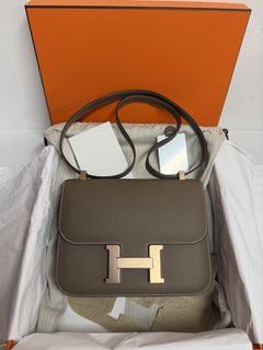 （分類：）位於 。 由 luxurybag_station 提交（商品編號 1455474248，圖片 1）。簡介： 。