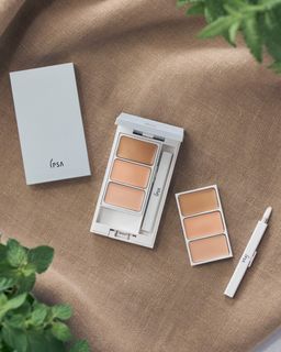 （分類：）位於 。 由 beautydutyfreemart 提交（商品編號 1455411462，圖片 1）。簡介： 。
