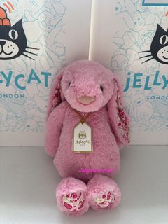 （分類：）位於 。 由 jellycat.corner 提交（商品編號 1455445595，圖片 1）。簡介： 。