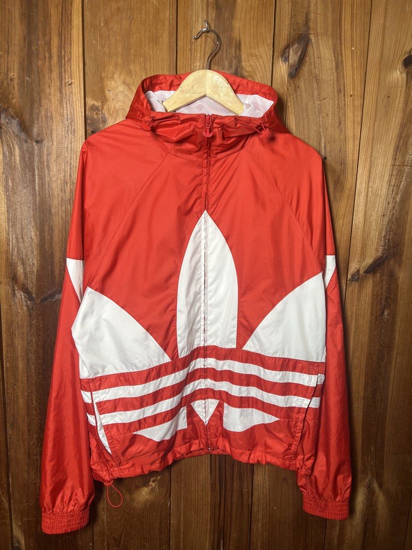 Adidas Big Trefoil Windbreaker (Category: Coats, Jackets and Outerwear) located in Baguio. Submitted by kAzuMi41 (Listing ID 1455407624, Image 2). Description: Adidas Big Trefoil Windbreaker Small Oversize fit Large 9/10 Condition .