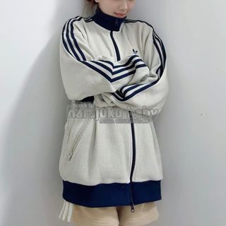 （分類：）位於 。 由 harajuku_baby 提交（商品編號 1455359922，圖片 1）。簡介： 。