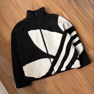 (Category: ) located in . Submitted by oneselect_ (Listing ID 1455416055, Image 1). Description: .