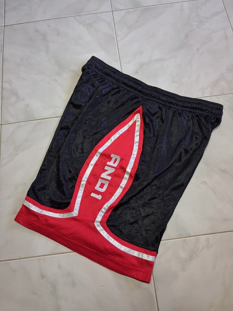 And1 shorts for bigboys (Category: Shorts) located in Giporlos. Submitted by berniee21 (Listing ID 1455376794, Image 2). Description: issue: runs only color rate: 9.8/10 for big boys.