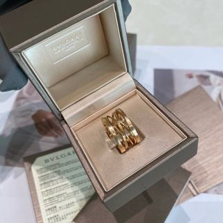 (Category: ) located in . Submitted by millenlavish_outlet (Listing ID 1455384114, Image 1). Description: .