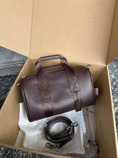 (Category: ) located in . Submitted by Authentic4Less_OLShop (Listing ID 1455341472, Image 1). Description: .