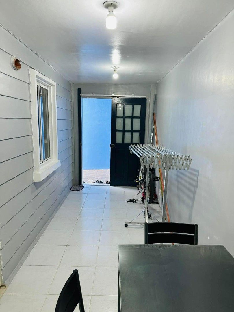Avida Settings Cavite 30k (Category: House & Lot) located in Cavite. Submitted by sophiayudequina (Listing ID 1455473543, Image 2). Description: Avida Settings Cavite Along Molino-Paliparan Rd *3BR. 2T&BR *Not Furnish *Rate: Php 30k per month *Term: 2 months dep and 1 month avance *PDCs required for monthly NOTE: Unit is NOT FURNISH *unit also for Sale 8.5M Sophia 09265740431.