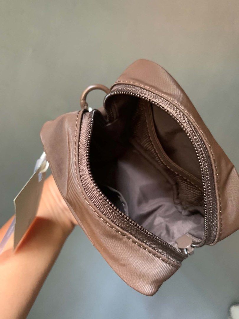 Bash Terra Pouch (Category: Purses & Pouches) located in Binalonan. Submitted by bless_my_closet (Listing ID 1455377250, Image 3). Description: .