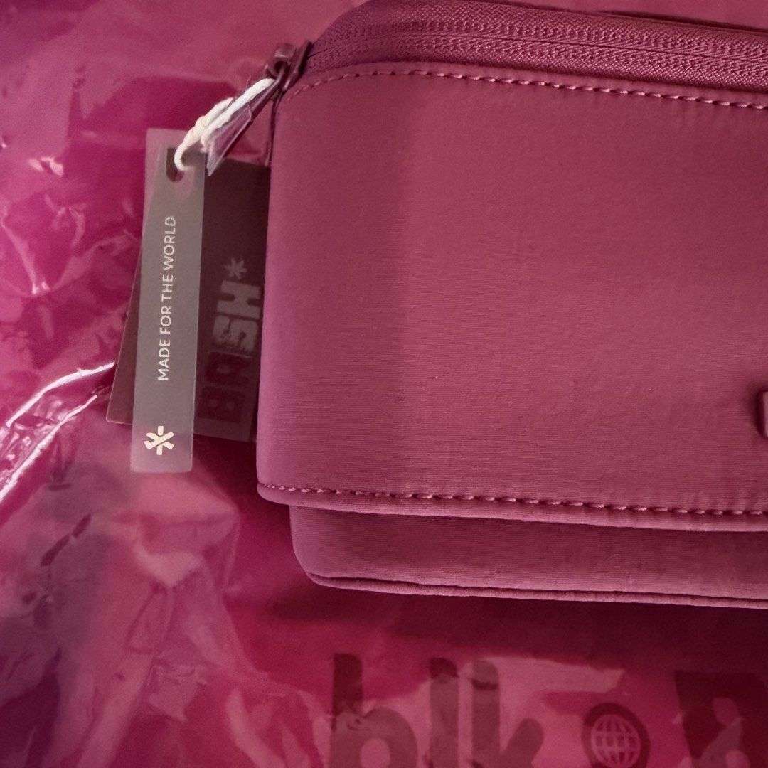 Bash x Blk Bash Expedition Flex Organizer Jet Set (Category: Accessory Holder, Box & Organizers) located in Lucena. Submitted by minimal_decluttering (Listing ID 1455348472, Image 3). Description: Onhand Brandnew .