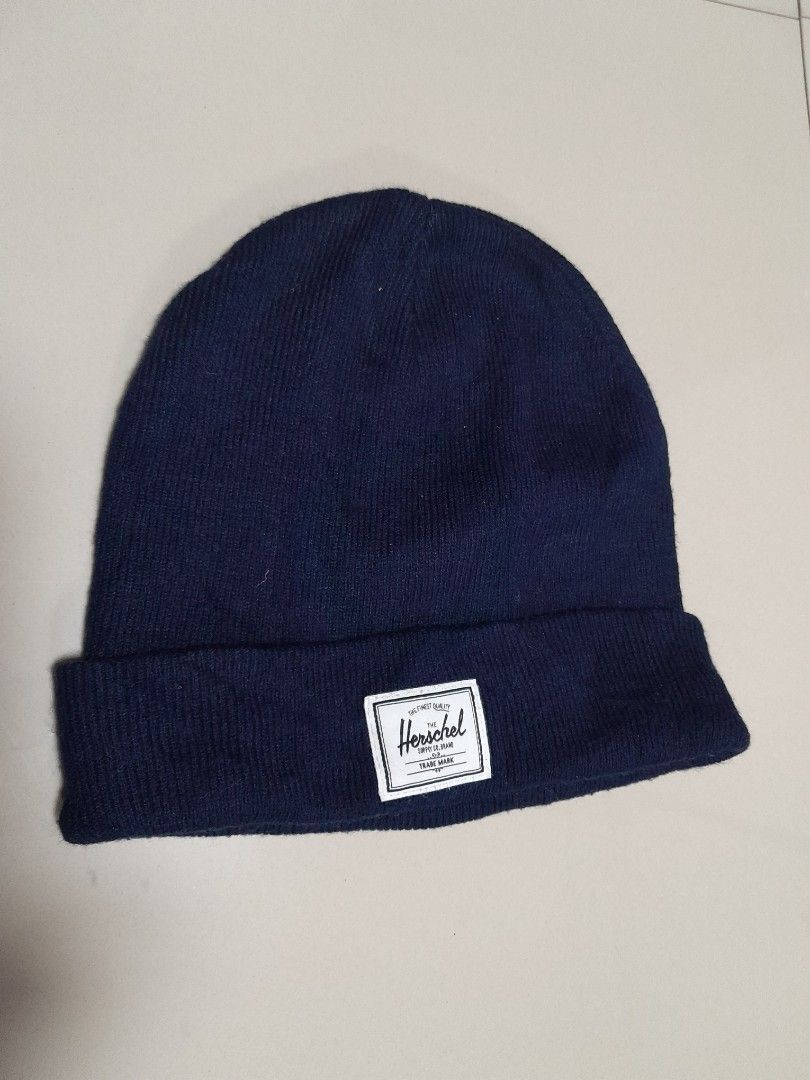 Beanie 350 each (Category: Activewear) located in Manila. Submitted by dmnsnl_fits (Listing ID 1455478904, Image 1). Description: Herschel Binnie Hat.