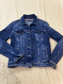 (Category: ) located in . Submitted by one.stopshop (Listing ID 1455342388, Image 1). Description: .