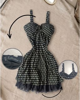 (Category: ) located in . Submitted by couture.corner (Listing ID 1454758181, Image 1). Description: .