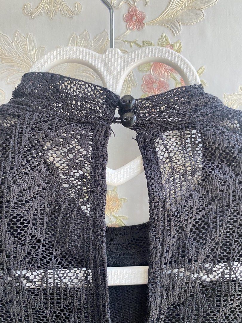 Black Lace Detail Top (see-through back) (Category: Blouses) located in Bulacan. Submitted by str4wberryjj (Listing ID 1455328426, Image 3). Description: - with side zipper (working) - working buttons - see through back part (you can wear inner) .