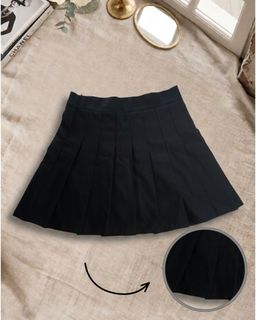 (Category: ) located in . Submitted by couture.corner (Listing ID 1455368826, Image 1). Description: .