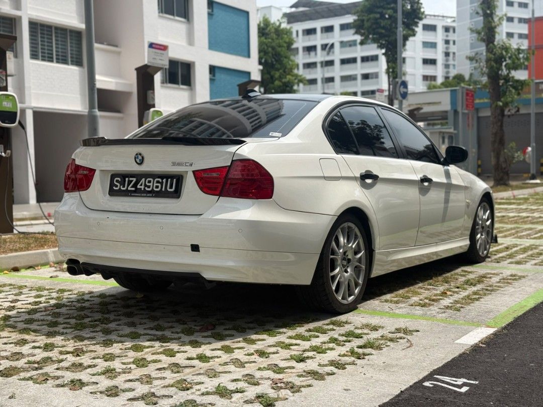BMW 3 Series Sedan 320i (A) (Category: Used Cars) located in Singapore. Submitted by preciseauto (Listing ID 1455399560, Image 3). Description: 🔥🔥BOSS SAY ALL MUST GO CLEARANCE SALE🔥🔥 🚨CHEAPEST CARS IN THE MARKET🚨 🚘$500 DRIVEAWAY🚘 🏦LOWEST INTEREST FROM 1.48%🏦 🟢1 YEAR WARRANTY🟢 🔧FREE 1 YEAR SERVICING🔧 🏬 Vehicle 120 Points INSPECTION CHECK By In House Workshop BEFORE we put them for SALE 🚕 PHV Drivers Welcomed 🔁 High Trade In Value