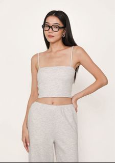 (Category: ) located in . Submitted by theopenwardrobe (Listing ID 1455483477, Image 1). Description: .