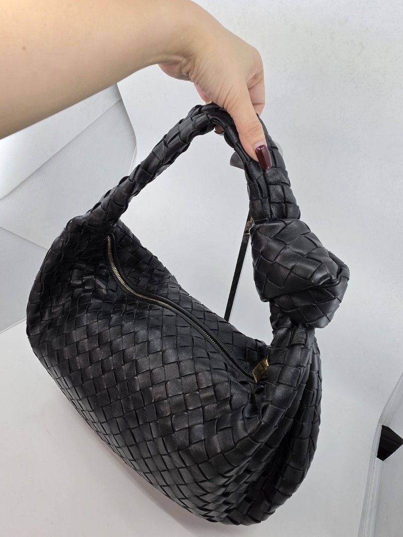 Bottega Veneta Small Jodi (Category: Luxury Bags & Wallets) located in Quezon City. Submitted by nadine_miel (Listing ID 1455438730, Image 3). Description: Small size ghw full set 235k.
