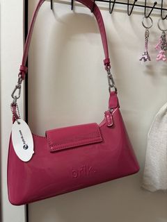 (Category: ) located in . Submitted by zehanzz (Listing ID 1455438428, Image 1). Description: .