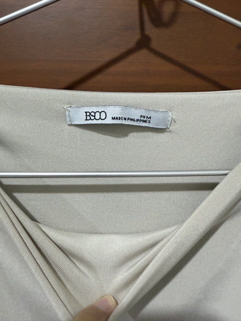 BSCO Roma Basic Top (Category: Sleeveless) located in San Juan City. Submitted by beyondtherack (Listing ID 1455493801, Image 2). Description: Used once. Can give discount if buying 2 or more 😁.