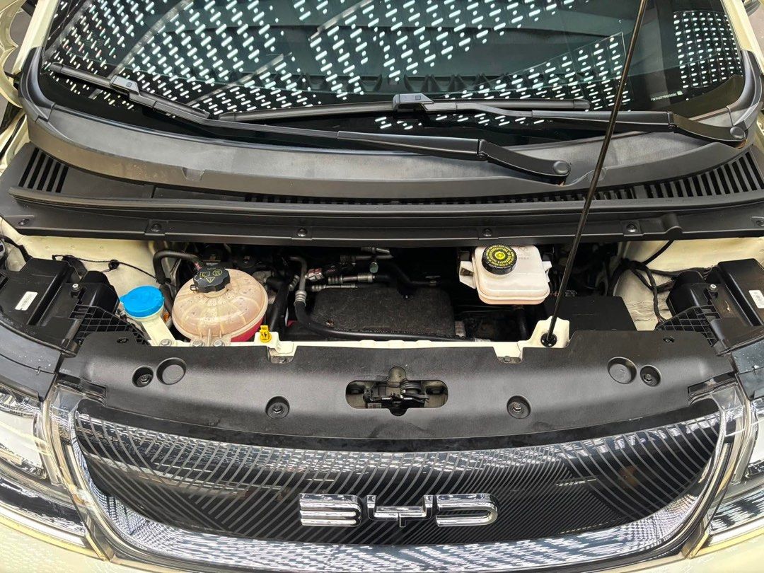 BYD Dolphine EV Auto (Category: Used Cars) located in Makati City. Submitted by carlbonnevie17 (Listing ID 1455450405, Image 2). Description: 2023 BYD Dolphin EV! ₱ 998,000 only! Cash, financing & trade-in Estimated Computation Cash out: 226k 4yrs - ₱28,372 3yrs - ₱34,215 2yrs - ₱47,355 Chattel and Insurance Included ✅ NO MILEAGE TAMPERING ✅ NOT FLOODED ✅ MECHANIC-INSPECTED ✅ NO HISTORY OF COLLISION ✅ COMPLETE DOCUMENTS ✅ UNLIMITED OBD SCAN ✅ FRE