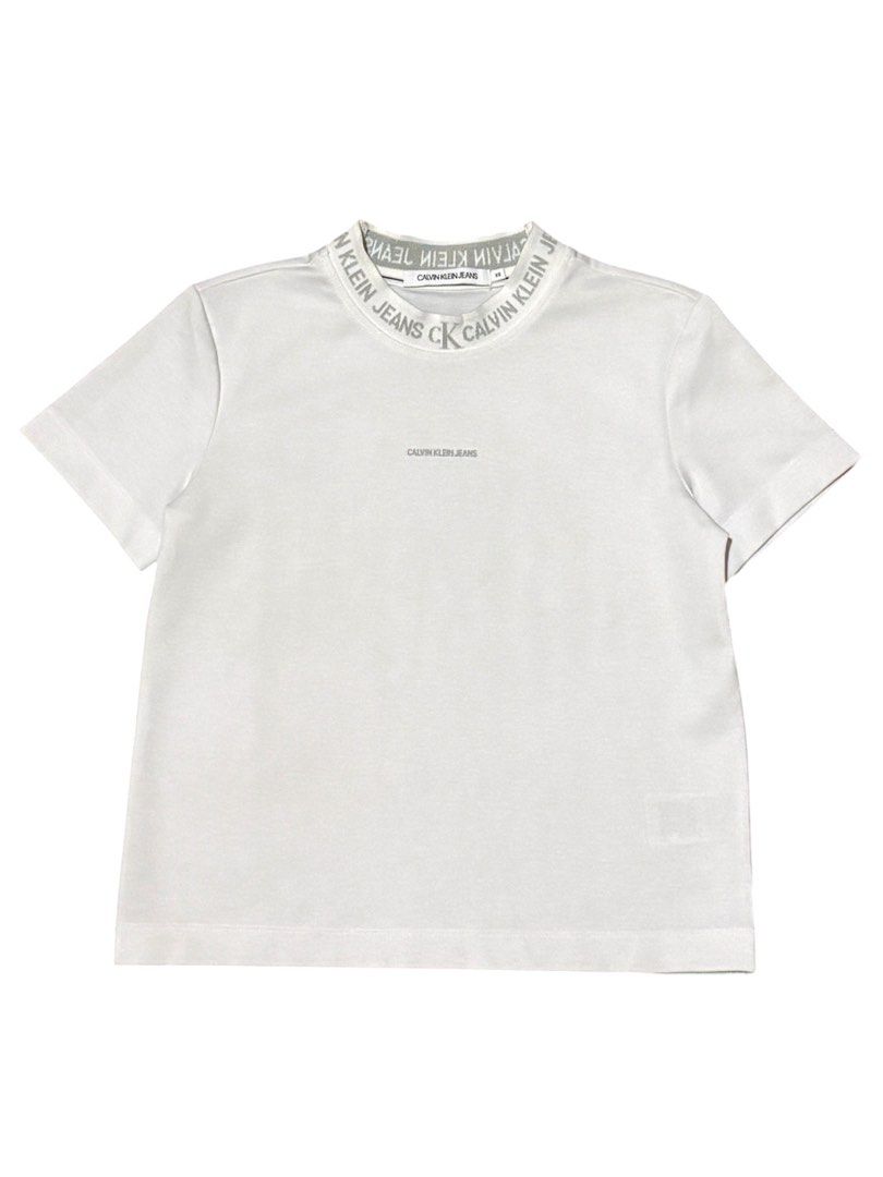 Calvin Klein Jeans Collar Shirt (Category: Shirts) located in Puerto Princesa. Submitted by 18arc (Listing ID 1455493729, Image 3). Description: Calvin Klein Jeans Ck Logo Collar Shirt Size: XS Dimensions: 17x20.5 Price: 850 only.