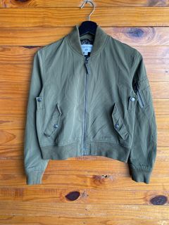 (Category: ) located in . Submitted by crossxstore (Listing ID 1455471216, Image 1). Description: .