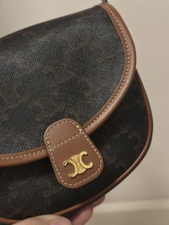 （分類：）位於 。 由 ccharlottetown 提交（商品編號 1455358723，圖片 1）。簡介： 。