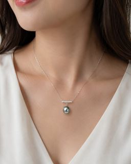 (Category: ) located in . Submitted by Myjewelryroom (Listing ID 1271070464, Image 1). Description: .