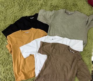 (Category: ) located in . Submitted by 89closet (Listing ID 1455420501, Image 1). Description: .