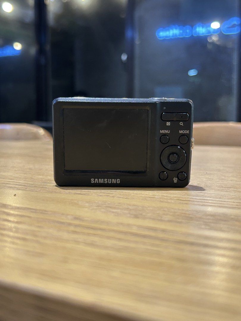 COMPLETE SET Samsung ST30 digicam digital camera (Category: Cameras) located in Lagonoy. Submitted by nadayojiii (Listing ID 1455407518, Image 2). Description: Samsung ST30✨ NO FUNCTIONAL ISSUES working flash working zoom all buttons working has mild burn and slightly bluish screen(output not affected) CRISP SHOTS🌅✨ COMPLETE SET inclusions: unit battery charger sd card strap stickers.