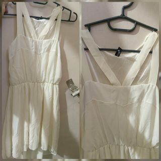 (Category: ) located in . Submitted by annef (Listing ID 1455495682, Image 1). Description: .