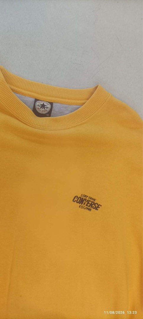 Crewneck Sweatshirt/Jacket (Category: Coats, Jackets and Outerwear) located in Manila. Submitted by crisha14344 (Listing ID 1455377888, Image 2). Description: Naka-stock lang po after gamitin ng dalawang bese 👉Mustard/Yellow Color 👉BRANDED.