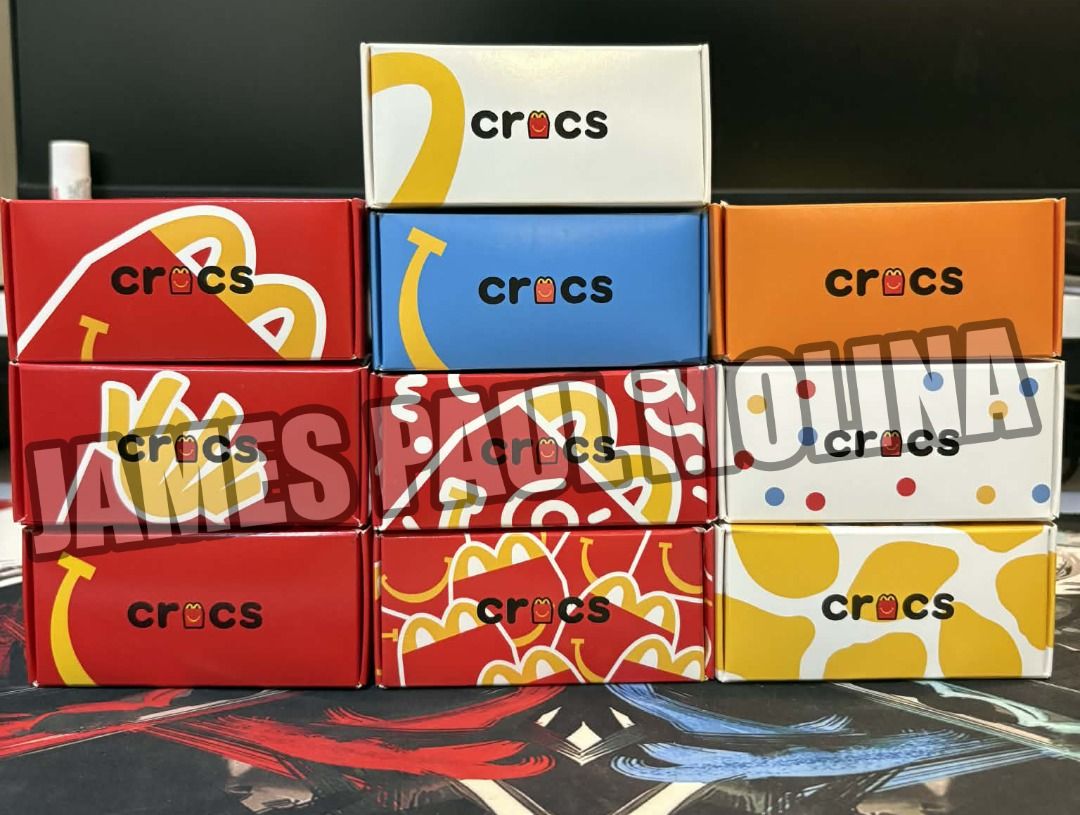 Crocs and Mincraft x McDonald's Collection Boxes (Category: Character Goods) located in Santa Cruz. Submitted by jamezxcqwer (Listing ID 1455375579, Image 3). Description: - Set of Crocs x McDonald's collaboration packaging boxes. box issue. 1.5k - Set of Minecraft x McDonald's collaboration packaging boxes.1.5k.