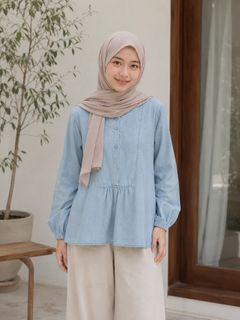 (Category: ) located in . Submitted by yourstrulyanis (Listing ID 1455418285, Image 1). Description: .