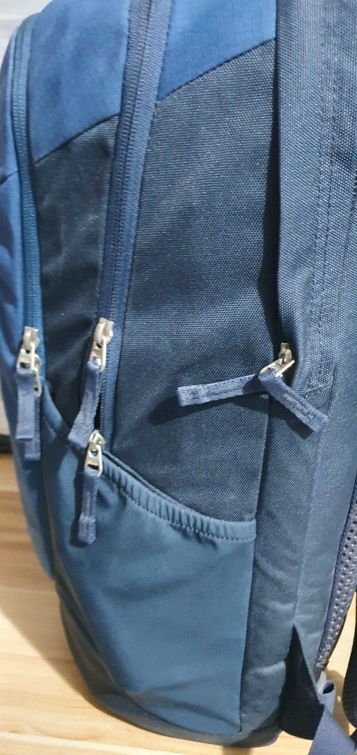 Deuter Giga Backpack 28L (Category: Backpacks) located in Cainta. Submitted by origeetostore (Listing ID 1455434188, Image 3). Description: - Blue Deuter backpack - Features Airstripes back system for excellent ventilation - Multiple zippered compartments and side pockets for ample storage - Ideal for hiking or everyday use - With separate laptop compartment. (up to 16inch laptop size) All zippers are intact and functional - Adjustable straps for