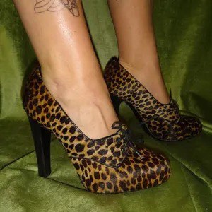 (Category: ) located in . Submitted by msshasha_wardrobe (Listing ID 1455403399, Image 1). Description: .