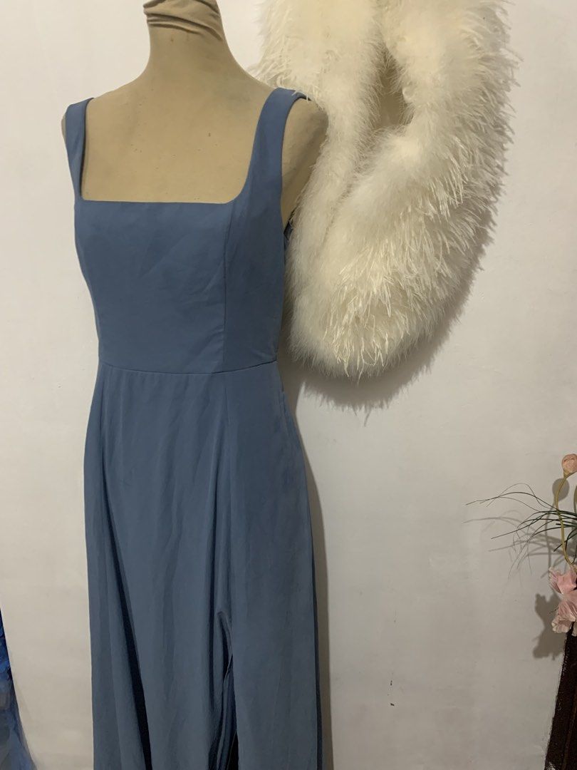 Dusty blue long gown (Category: Evening dresses & gowns) located in Manila. Submitted by spaceshop12345 (Listing ID 1455433061, Image 3). Description: .