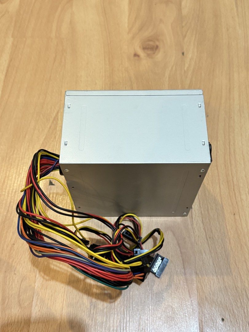 ELECTRON ATX-700W Power Supply Unit (Category: Computer Parts) located in Paranaque City. Submitted by cheska_ (Listing ID 1455482223, Image 3). Description: - Tested and working ATX-700W Power Supply - Multiple connectors for various PC components - Ideal for upgrading or replacing an old PSU - Selling as is - Please check compatibility before purchasing.