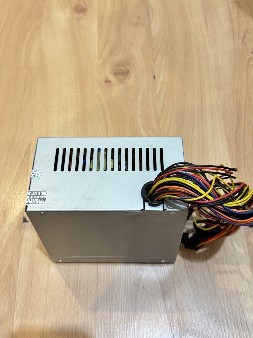 ELECTRON ATX-700W Power Supply Unit (Category: Computer Parts) located in Paranaque City. Submitted by cheska_ (Listing ID 1455482223, Image 2). Description: - Tested and working ATX-700W Power Supply - Multiple connectors for various PC components - Ideal for upgrading or replacing an old PSU - Selling as is - Please check compatibility before purchasing.