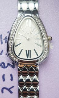 (Category: ) located in . Submitted by vintagel (Listing ID 1454348640, Image 1). Description: .