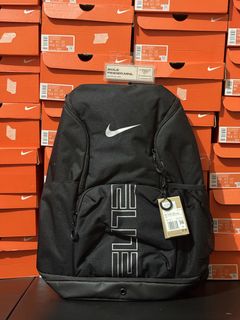 (Category: ) located in . Submitted by solefinder.mnl (Listing ID 1455421386, Image 1). Description: .