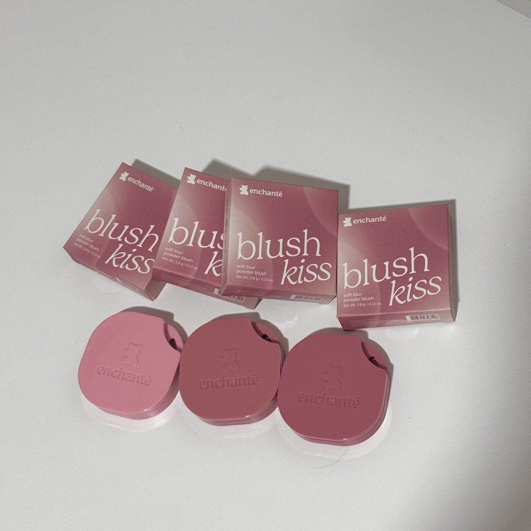 Enchante Soft Blur Powder Blush (Category: Makeup) located in Muntinlupa City. Submitted by sunwonx (Listing ID 1455448220, Image 1). Description: comes w the box packaging check pics for the shades! SRP - ₱249.
