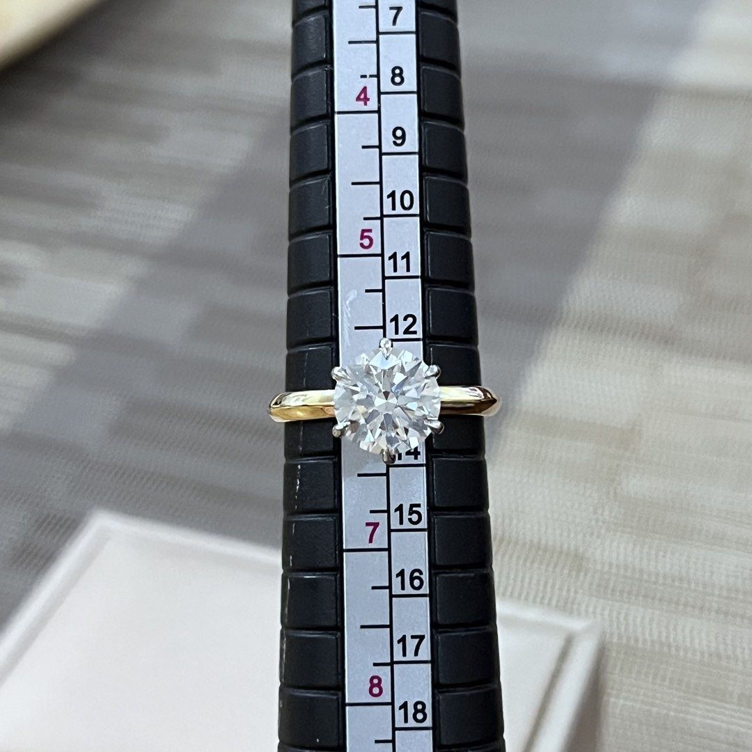 Engagement ring 2ct round lab diamond 18k gold size 6 (Category: Rings) located in Del Monte. Submitted by bellamente (Listing ID 1455438364, Image 3). Description: Engagement ring 2ct round diamond Lab grown IGI Certified 18k gold yellow band & white gold prongs Size 6 Classic 6 prong setting Php 98k only .