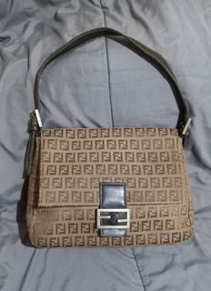 (Kategori: ) berada di . Dikirim oleh bag.second (ID iklan 1455498083, Gambar 1). Deskripsi: .