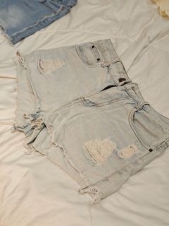 (Category: ) located in . Submitted by perfectwish13 (Listing ID 1455457372, Image 1). Description: .