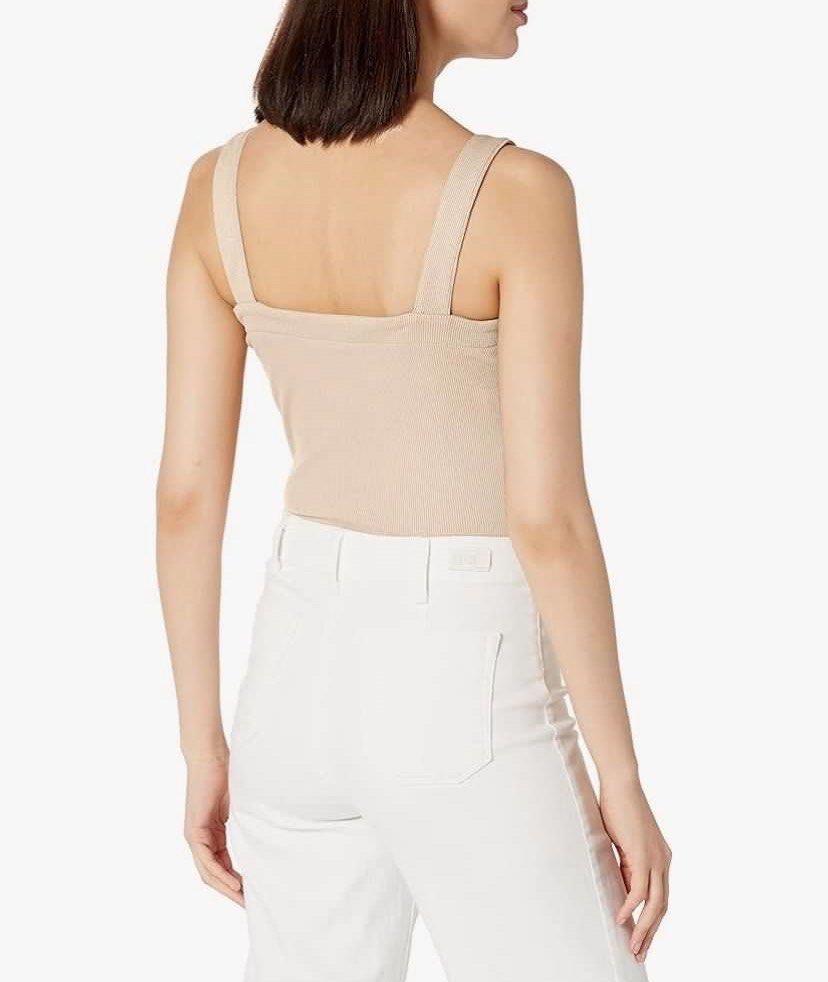 GUESS Sleveless Justine Top (Authentic) (Category: Sleeveless) located in Nagcarlan. Submitted by snccollection (Listing ID 1455393508, Image 2). Description: Authentic. Never worn. Just tried it on & washed. Bought for 1800.10/10 Condition. RFS: wrong size.