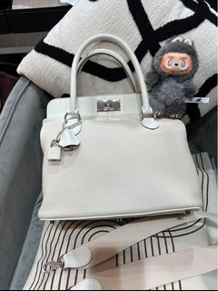 （分類：）位於 。 由 unicornlux 提交（商品編號 1174994364，圖片 1）。簡介： 。