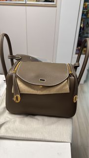 （分類：）位於 。 由 joeleung97 提交（商品編號 1455364784，圖片 1）。簡介： 。