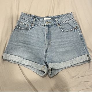 (Category: ) located in . Submitted by clyyyyyyyy (Listing ID 1455450877, Image 1). Description: .